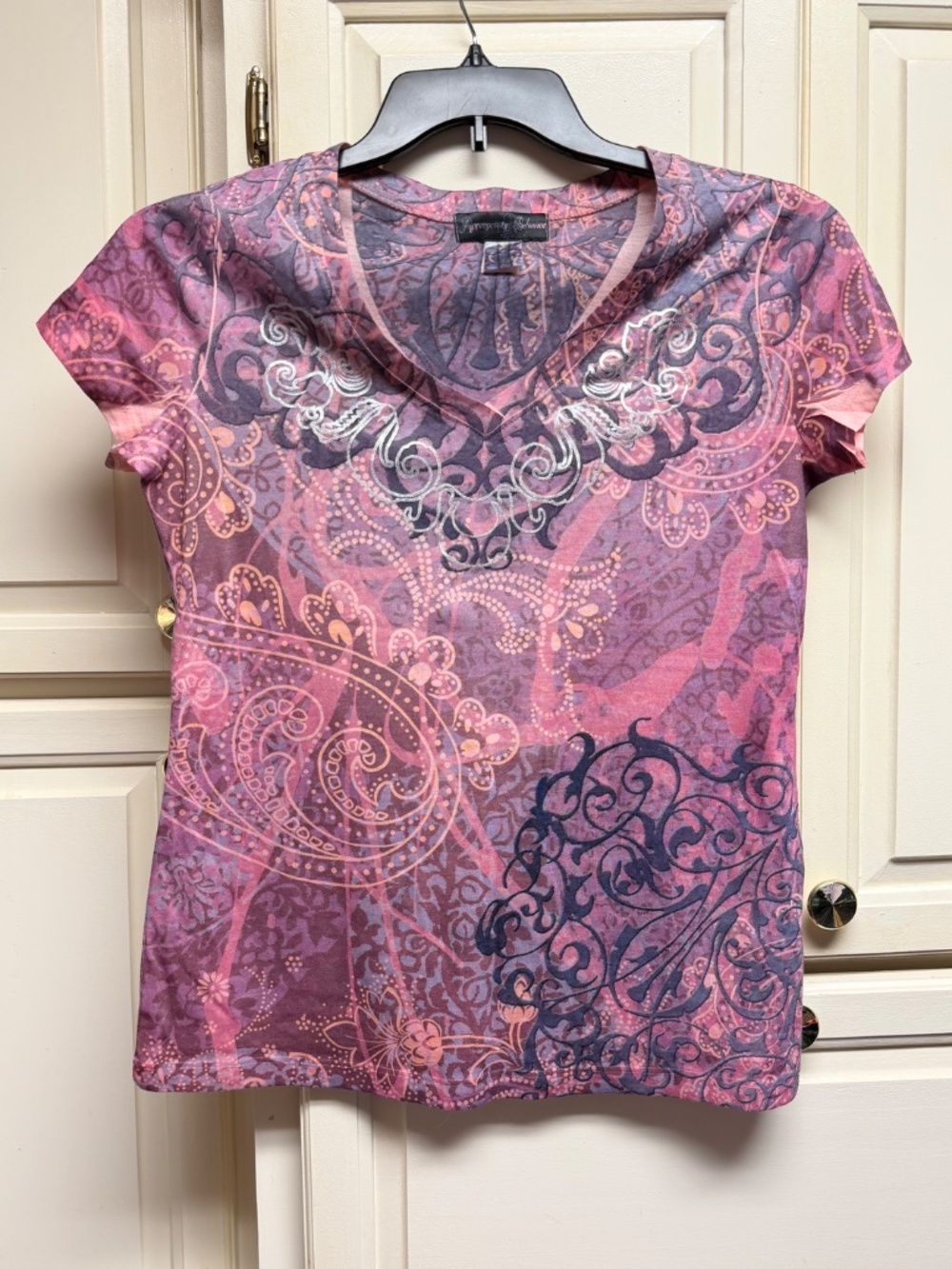 Appropriate Behavior Vintage Y2K Pink Paisley Short Sleeve Tee Size Small
